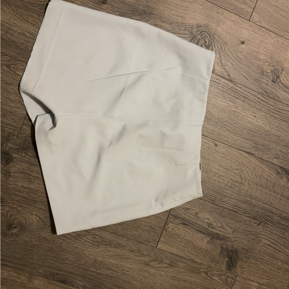 Express skort - Picture 2 of 3